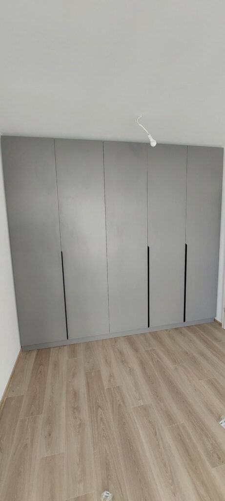mobilier la comanda dressing constructmob