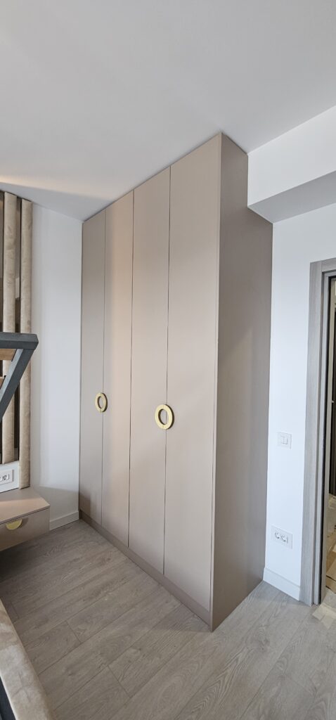 mobilier la comanda dressing constructmob