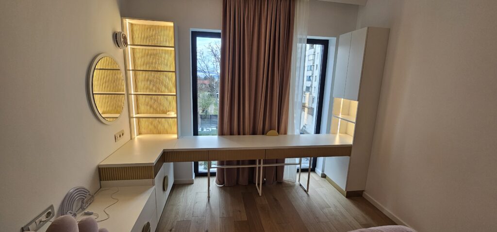 mobilier la comanda dormitor