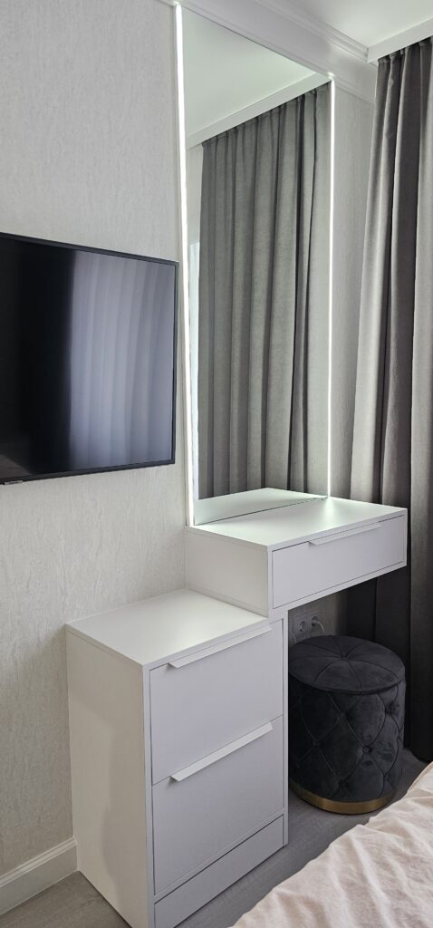 mobilier la comanda dormitor