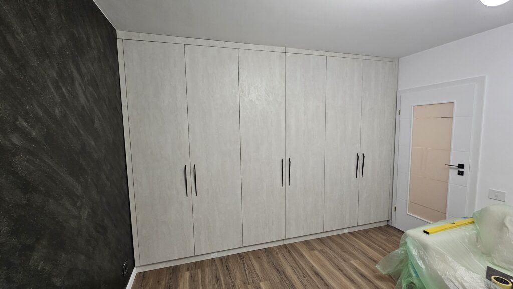 mobilier la comanda dressing constructmob