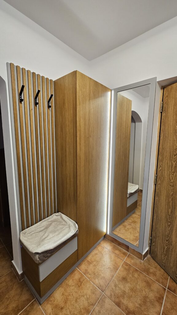 mobilier la comanda holuri constructmob