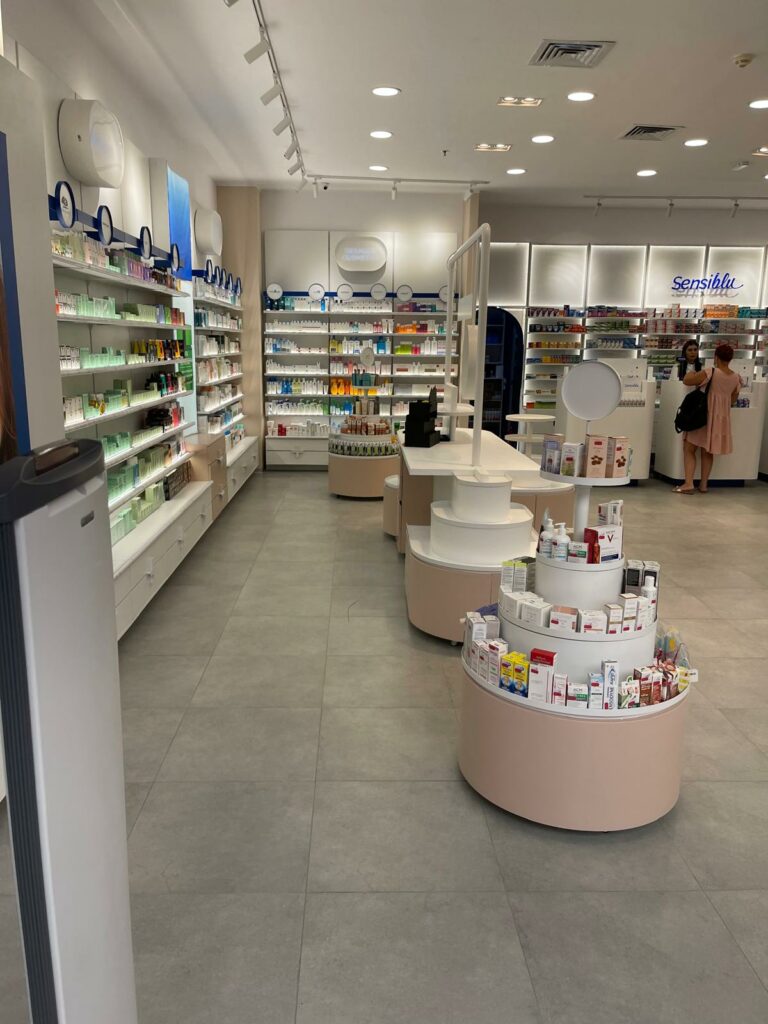 mobilier personalizat clienti