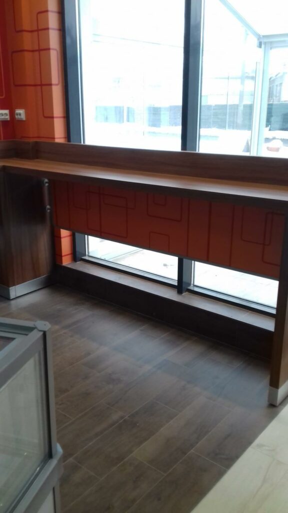 mobilier personalizat clienti