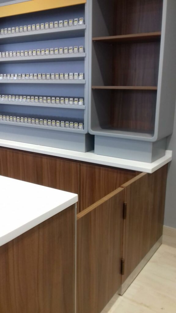 mobilier personalizat clienti